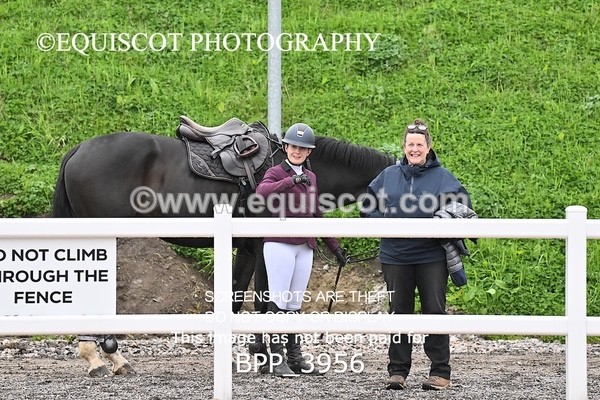 BPP_3956 - CLASS 16 SUN Senior Newcomers/1.10m Open