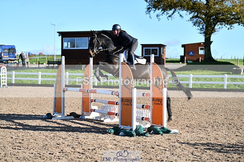 231110A-125134-00455 - Cls 4 Snr 1.05m Open