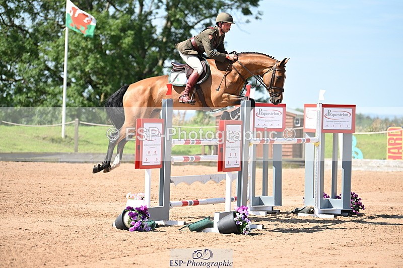 240718A-110240-04717 - Cls 1, 3 Star Small Tour 1.35m