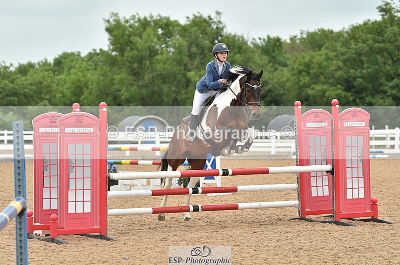 230611A-112434-04771 - Cls 33 95cm Amateur Qualifier