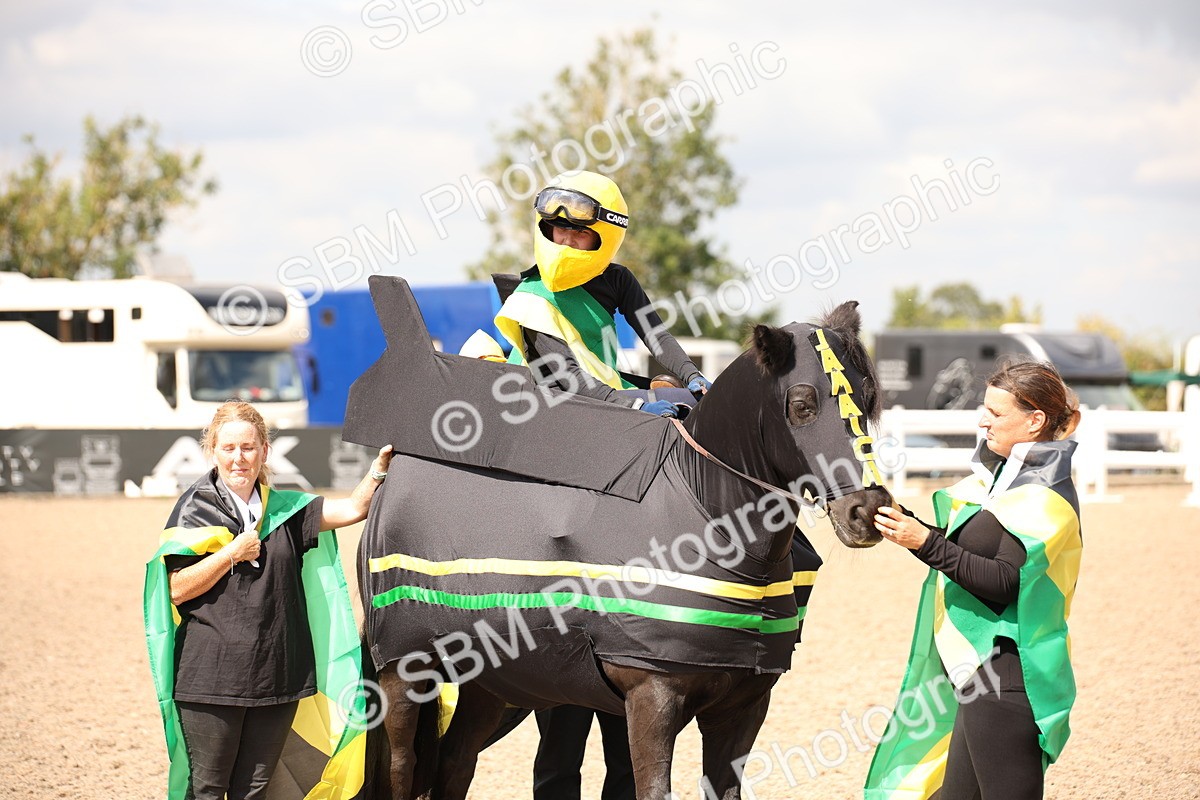 SBM_04700 - Class 21 Fancy Dress (IH or Ridden)