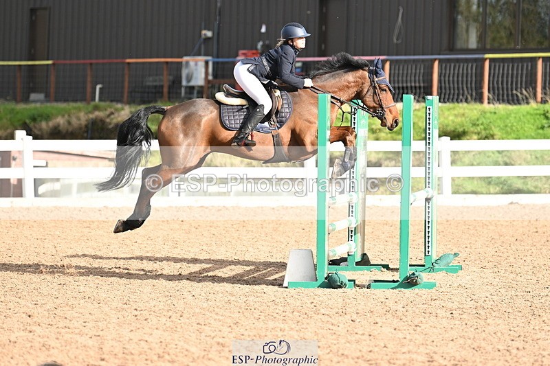 241026A-114744-00784 - SAT Cls 8 Pony Discovery and 90cm Open