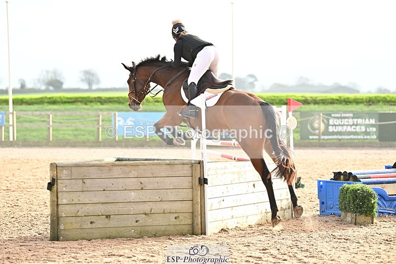 241110A-141303-01235 - 90cm 14.00 to End