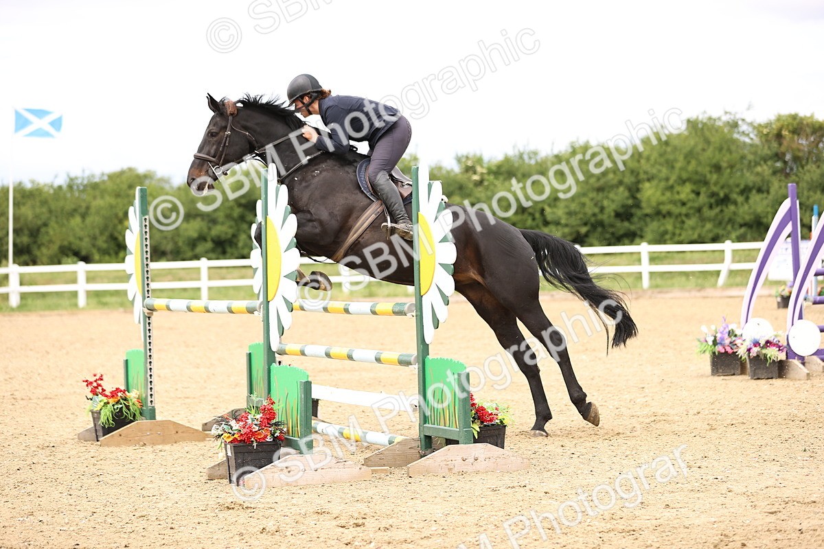 SBM_007785 - Class 19 - Senior Newcomers - 1.10m