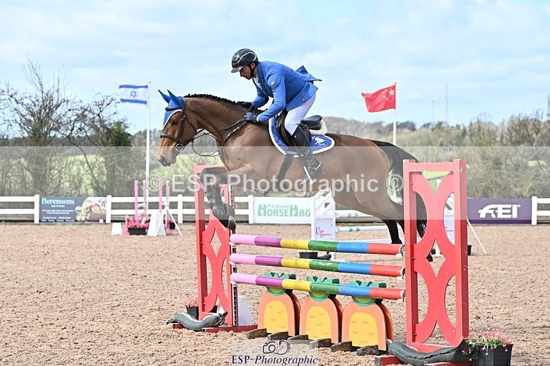 250328-113508-01378 - Cls 9 Discovery and 1m