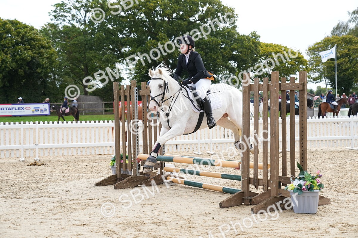 SBM_03332 - J55 - Clear Round 60cm