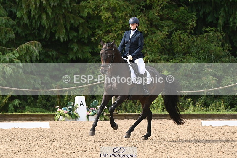 250719A-101229-03290 - 049-Veronica.Roberts-For.J'Adore