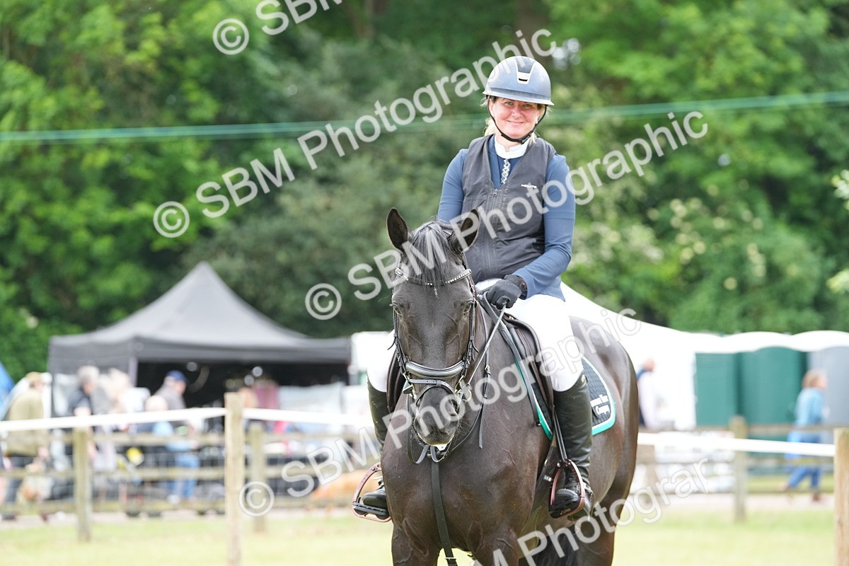 SBM_05324 - Class 201 - British Horse Feeds Speedi Beet Horse of the Year Show Grade  C