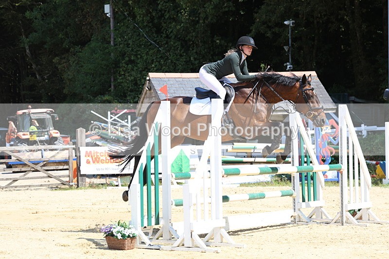 3E7A1594 - Class 7: Senior 1.05m