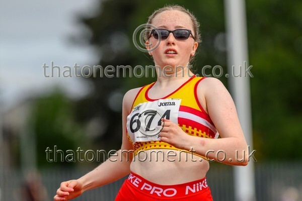 Age25SAT-925337 - Track Female Set One