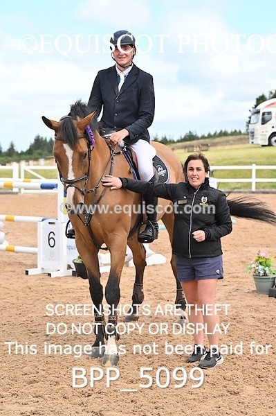 BPP_5099 - CLASS 7 THURS Redpost Equestrian Senior Foxhunter/1.20m Open