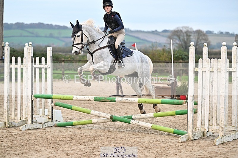 241110-160610-01384 - 80-85cm Arena Eventing