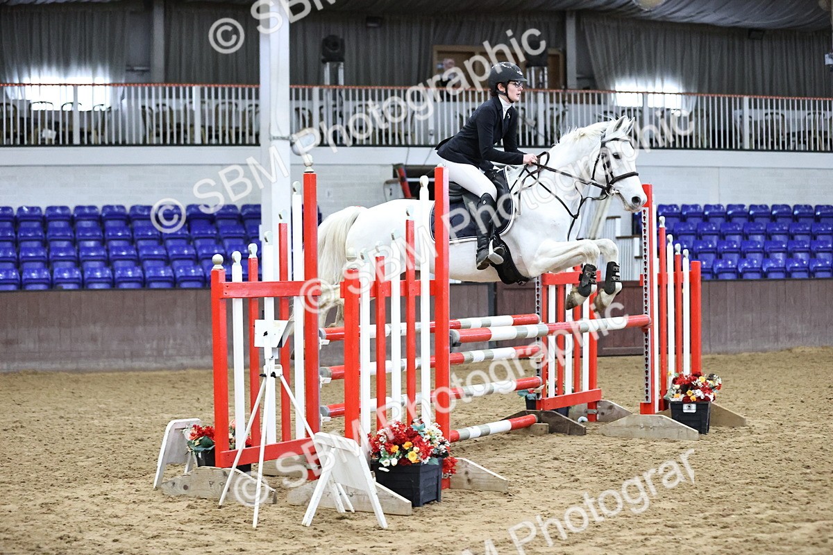 SBM_004576 - Class 15 - Joshua Jones Winter Discovery Championship Qualifier - 1.00m