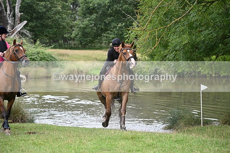 WJ7_3152 - Time at Water 12:15 to 12:50