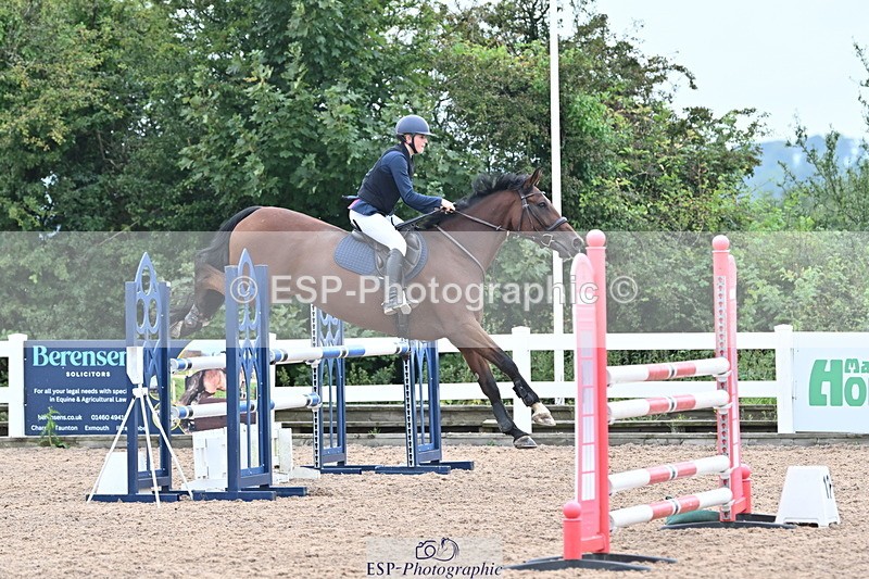 240907A-123025-01404 - Cls 9 1.10m Amateur Qualifier