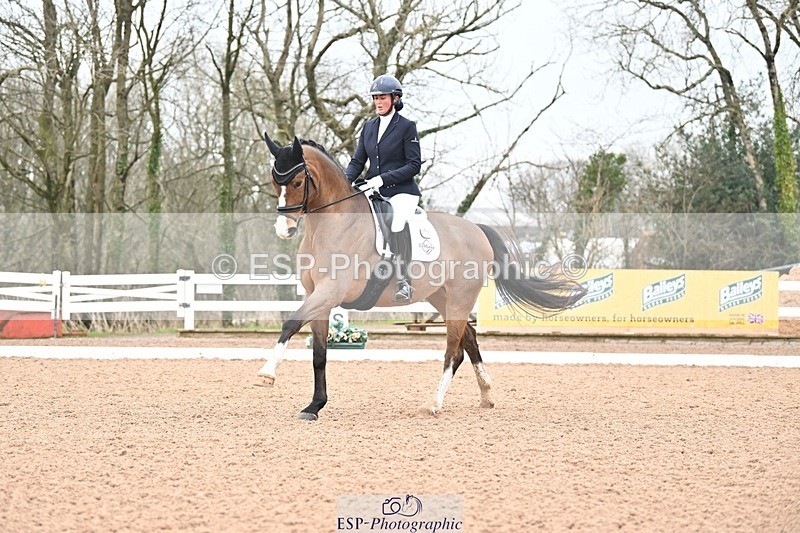 250216-105724-04739 - 128-Amy.Hose-Enrique