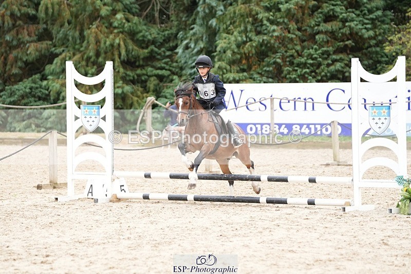 250820A-112340-04256 - Round 2, 10.45 to 11.45 Break