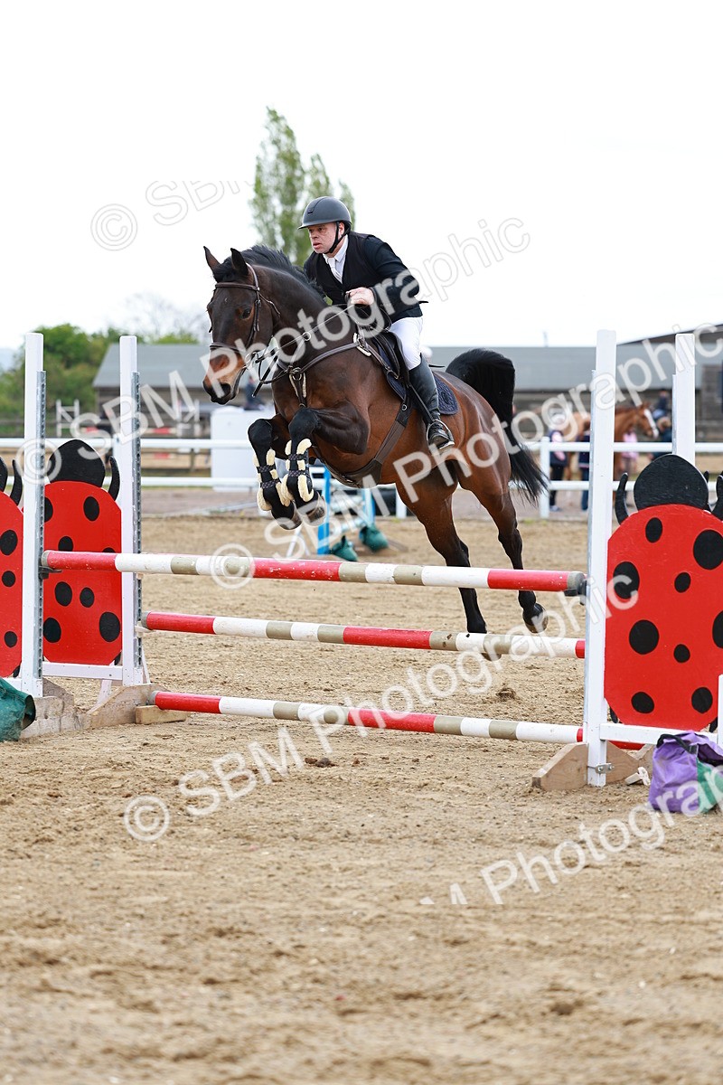 SBM_001955 - class 8 - Senior British Novice - 90cm