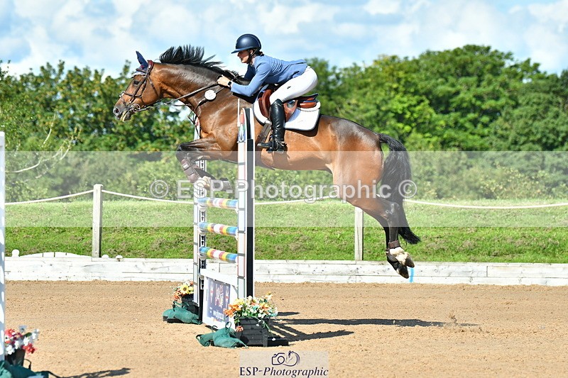 230720A-095300-01848 - Cls 1, 2 Star Small 1.30m