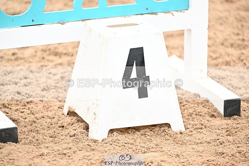 240828A-133101-00715 - Cls 1 Snr British Novice and 90cm Open