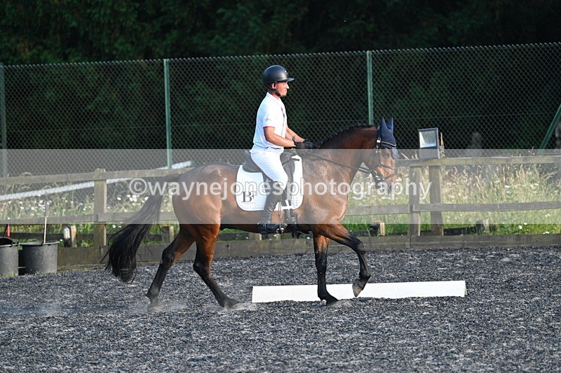 WJ7_0214 - Time 19:22 to 19:36