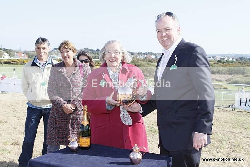  GRD 030510 262 - Guernsey Race Day 03/05/10