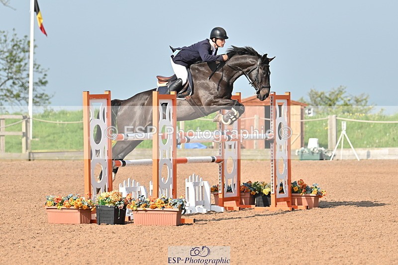 240512A-090243-16577 - Cls 47 Snr 1.20m Open