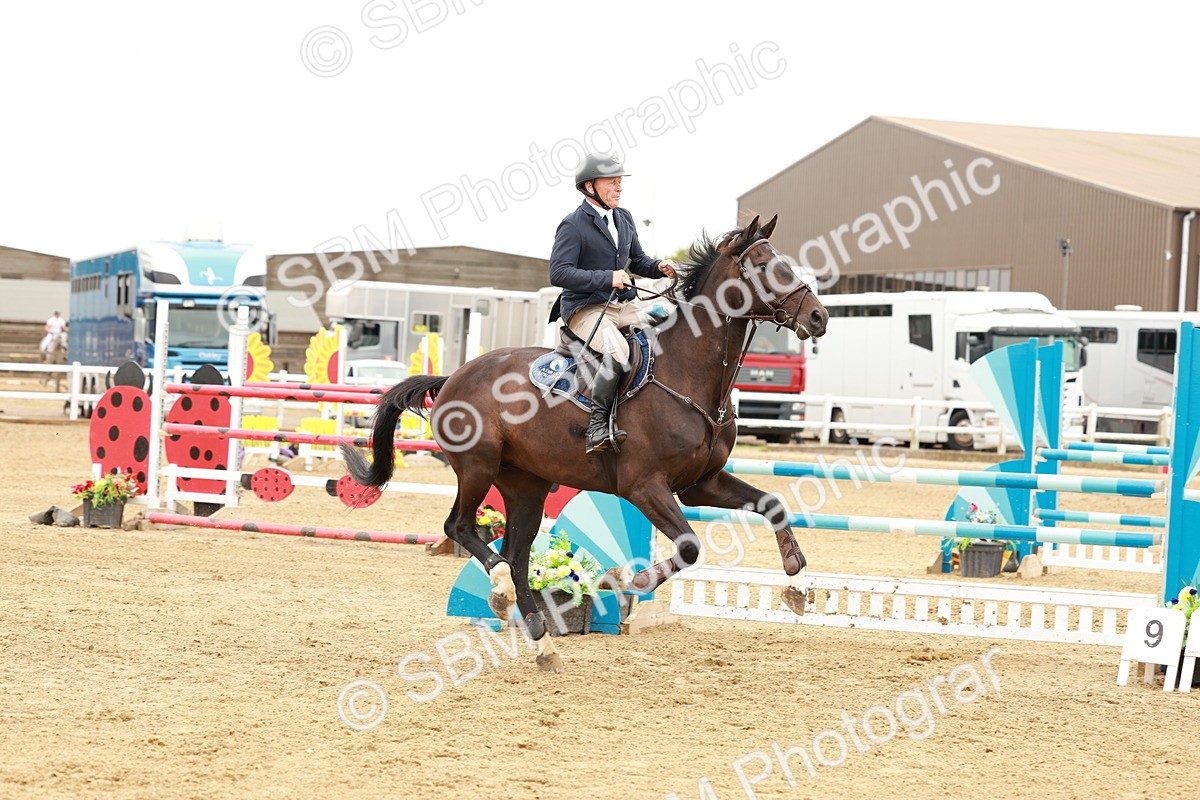 SBM_016789 - Class 20 - Senior Newcomers - 1.10m