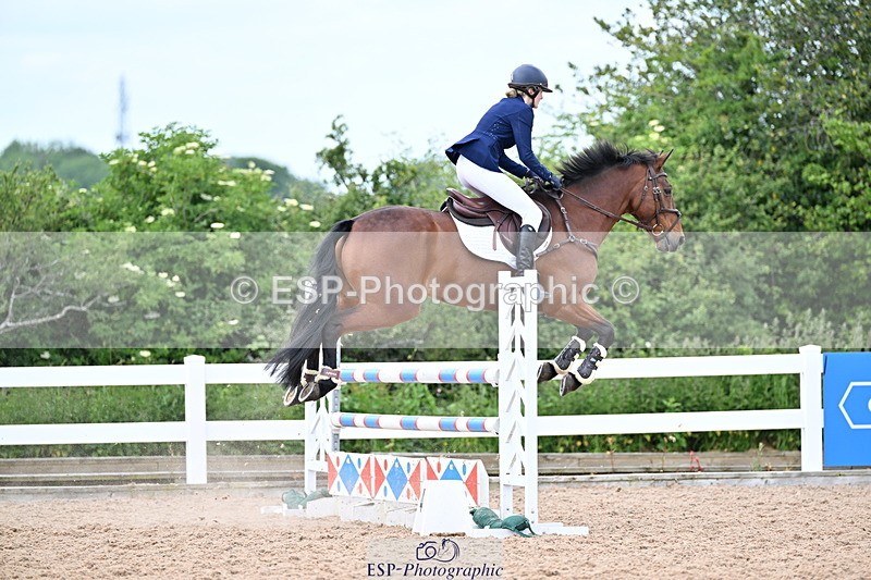 240605A-131140-00491 - Cls 3 Snr 1.05m Open