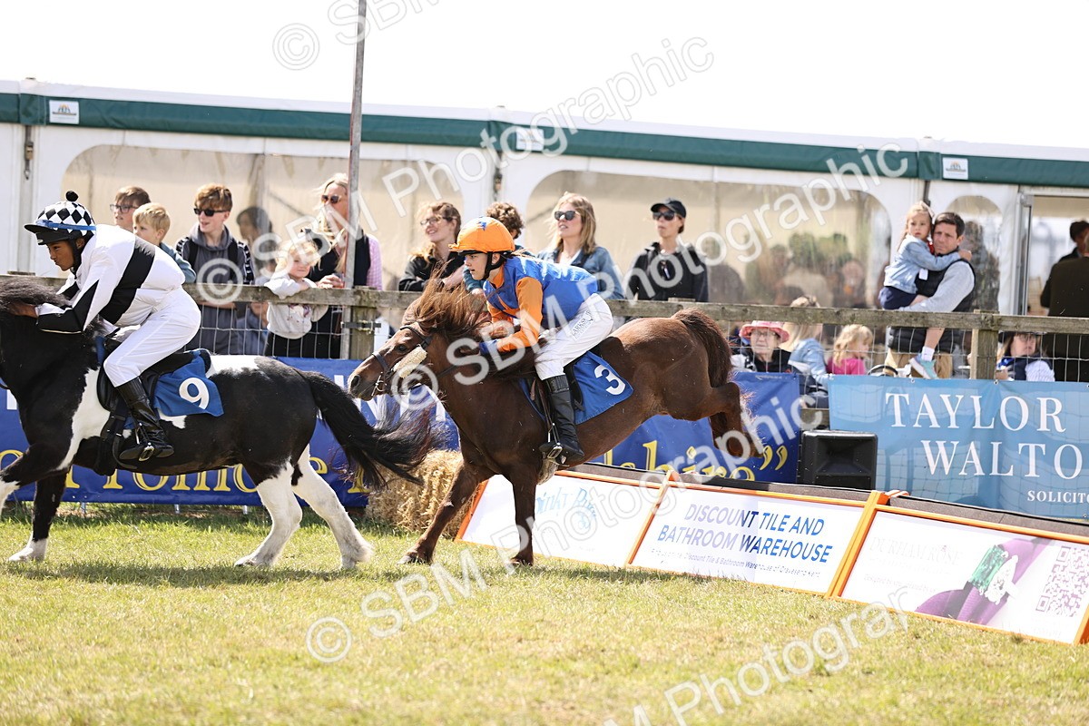 SBM_16722 - Dinky Derby