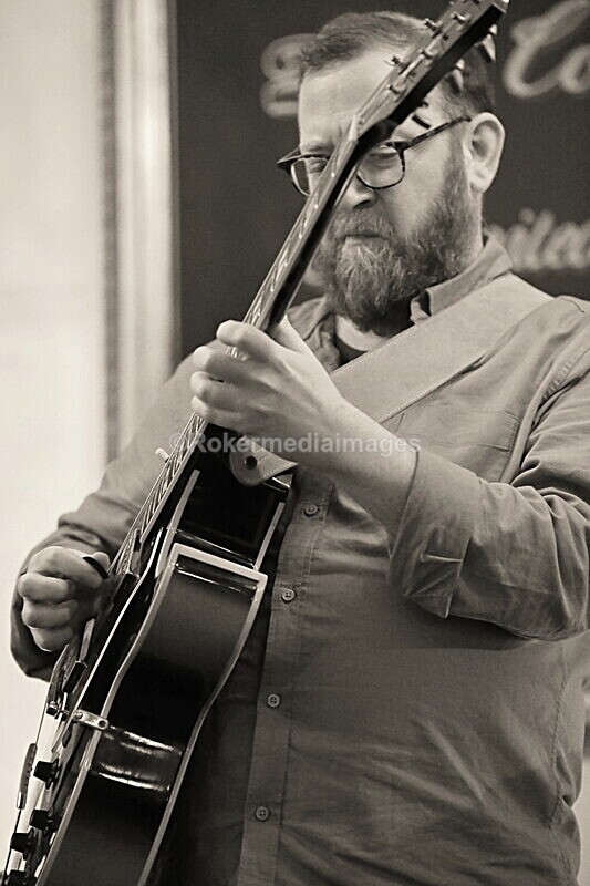 ROD-17 - Rod Kelly Trio