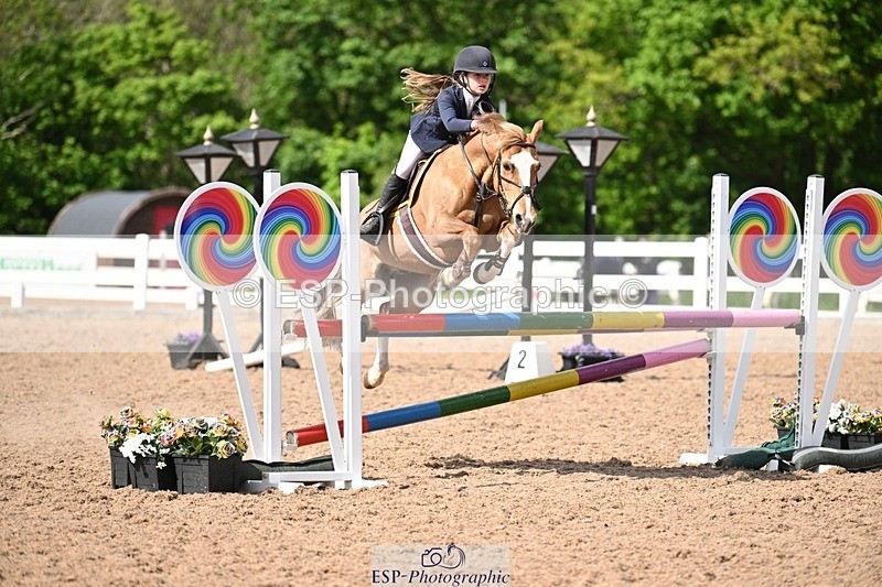 250504-154403-03796 - Cls 25 Winter-Summer