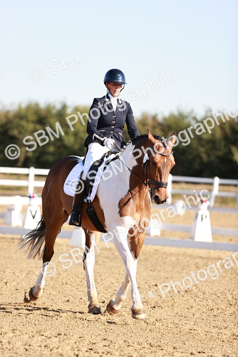 SBM_004241 - Class 12 - Novice 5 - 9.07-10.10