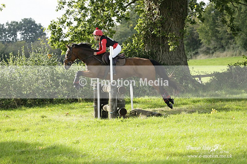  WWHT 171021 3149 - Intermediate (0.90m)  17/10/21