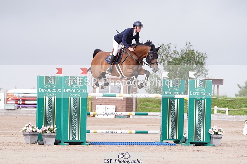 240720A-091900-13746 - Cls 3, 3 Star Small Tour 1.40m