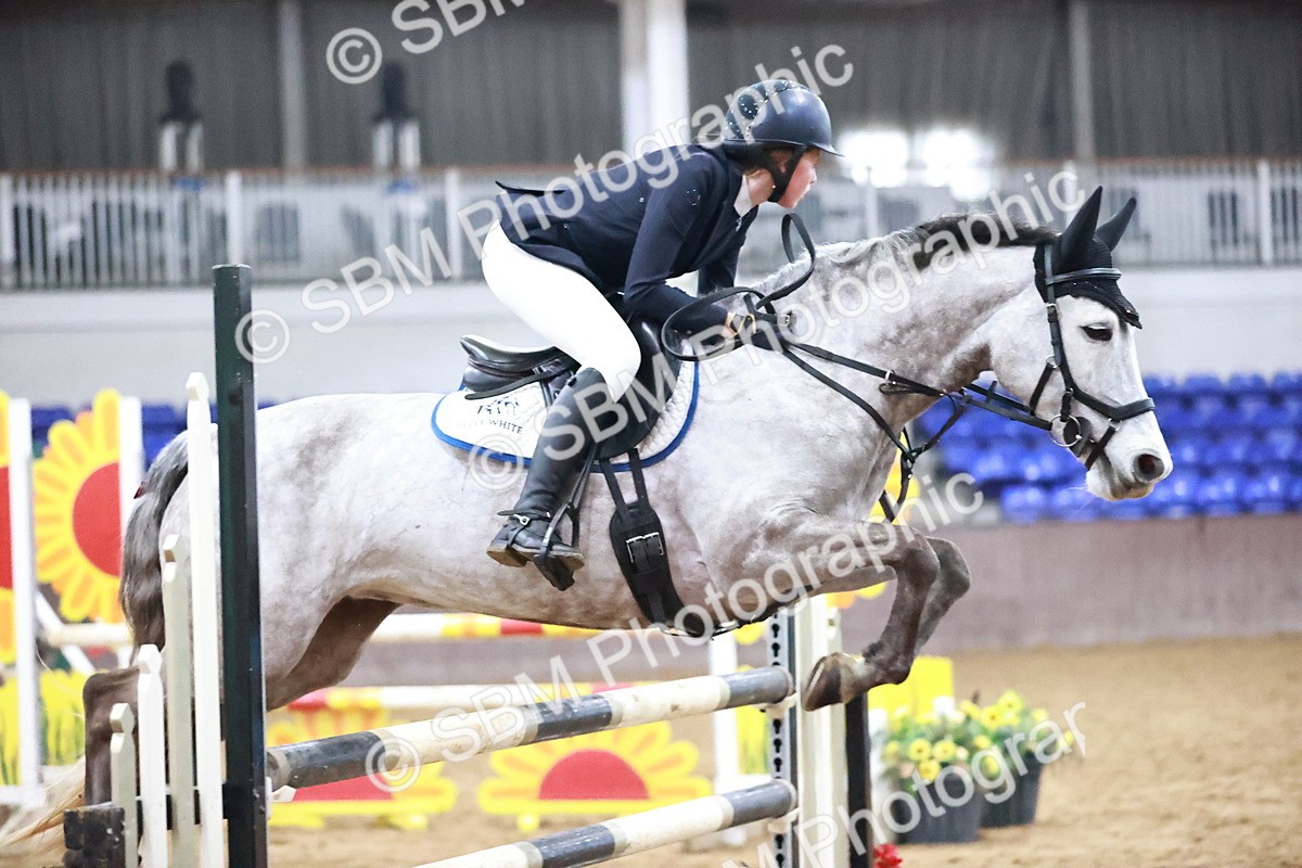 SBM_003007 - Class 13 - Blue Chip Pony Newcomers 1.00m