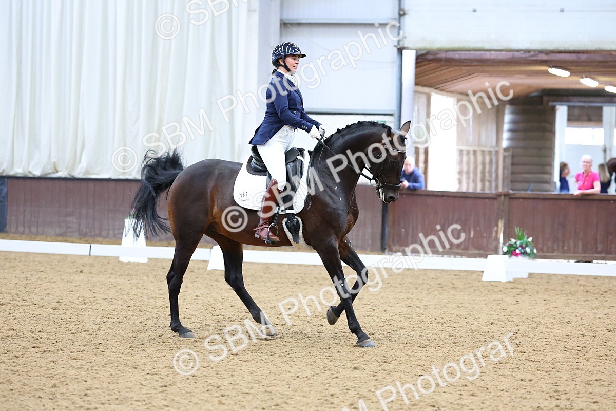 SBM_018713 - Class 17 - AM91 - 15.54-16.58