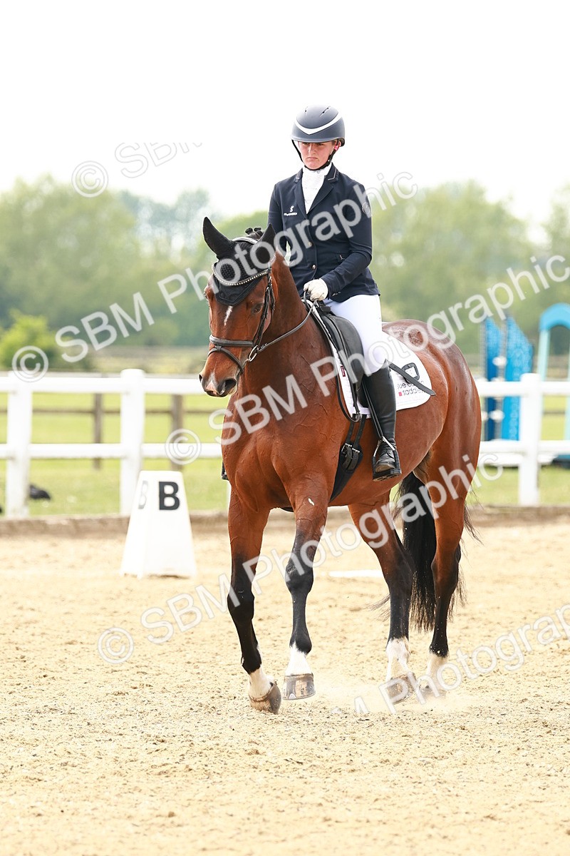 0B8A7146 - Class 12 - Medium 4