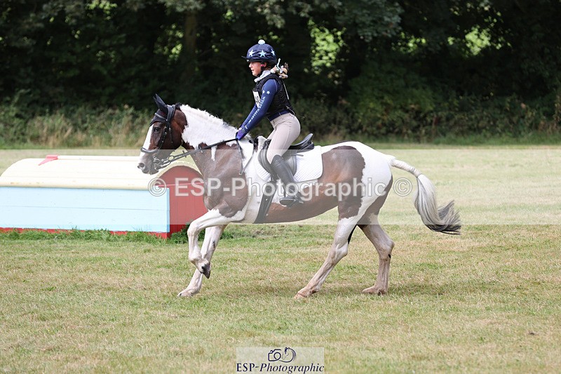 240825X-115529-32365 - 70cm XC 11.00 to 12.00