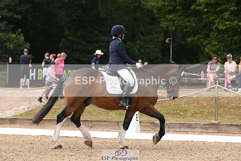 250719A-120300-04571 - 026-Carol.Quantrill-Cormoy.Lad