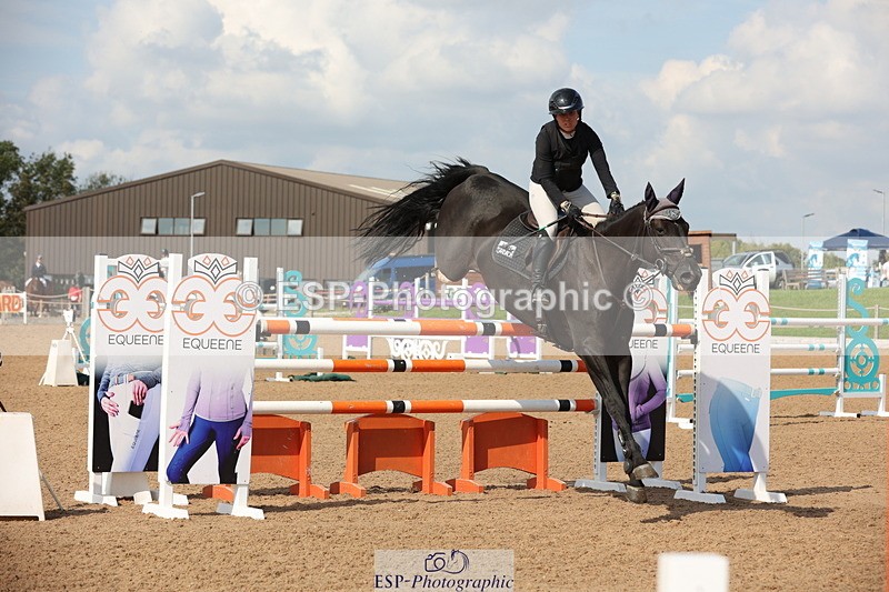 230915A-135149-02481 - Cls 4 National 1.30m