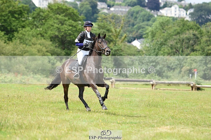 230625-114104-02483 - XC 90cm 11.00 to 12.00