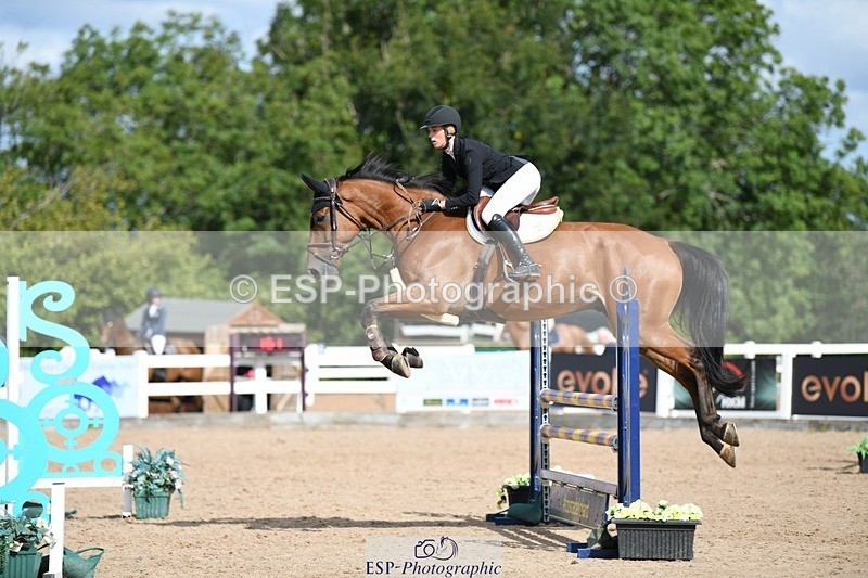 250801-101022-04185 - Cls 21 A&B Snr Disc & 1.00 Open