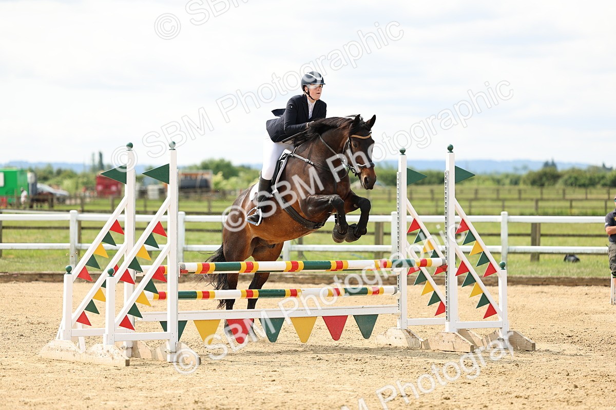 SBM_004609 - Class 16 - Senior British Novice - 90cm