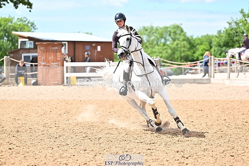 240608A-150338-02882 - Cls 5 Snr Foxhunter and 1.20m Open