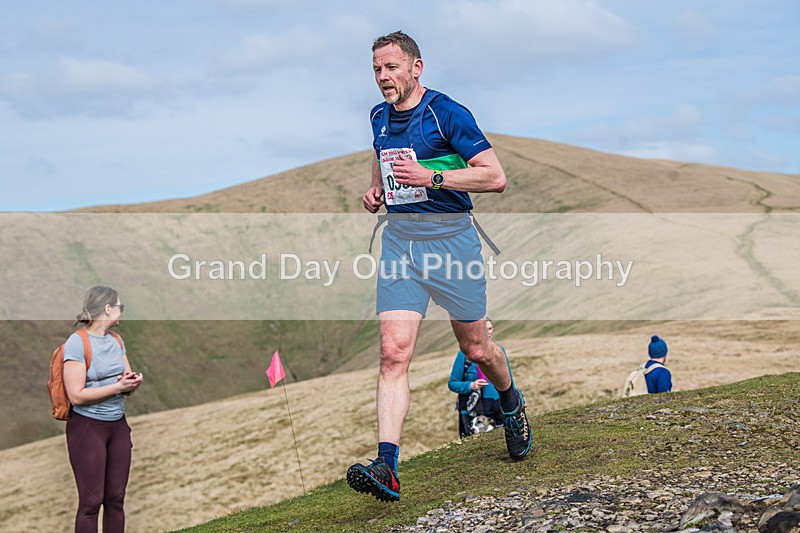 Arant haw-267 - Kendal Winter League Arant Haw Fell Races Sunday 2nd April 2023