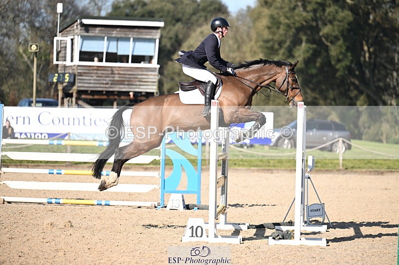 260321A-150003-01030 - 6 Foxhunter 1m 20 Open
