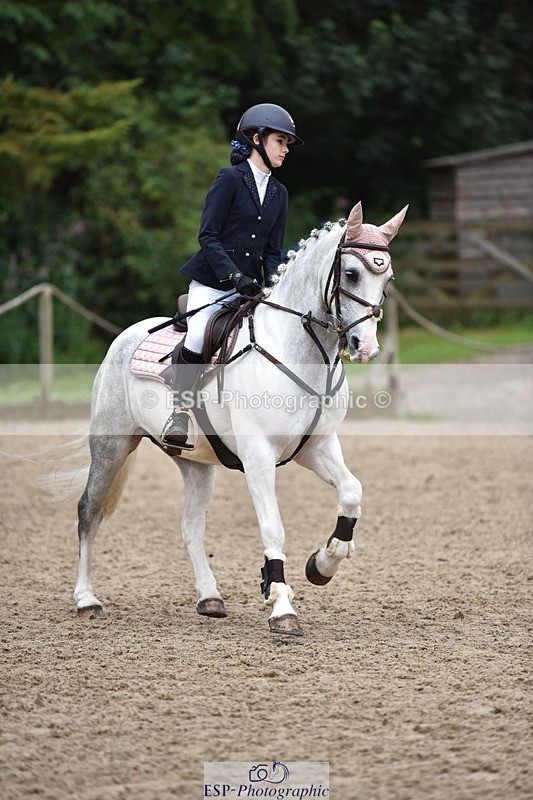 240802-113214-02719 - 90cm Round 1