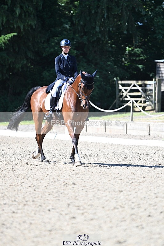 250522A-095345-02758 - A-009-Clementine.Crosthwaite.Eyre-LYJADOR