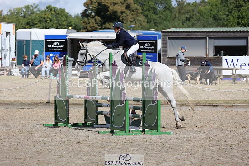 250829A-111902-01336 - Cls 7 British Novice and 90cm